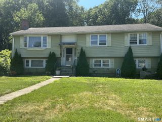 31 Juniper Street, Newington, CT 06111