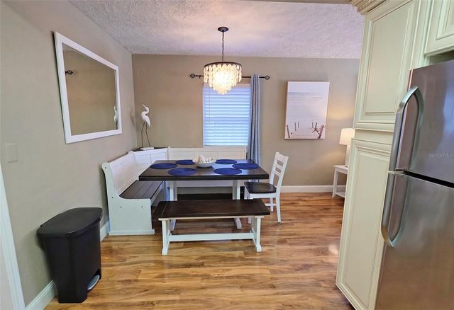 2442 WOOD STREET, Sarasota, FL 34237