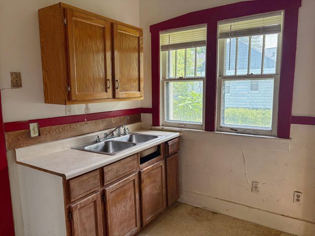 334 E Baltimore Boulevard, Flint, MI 48505