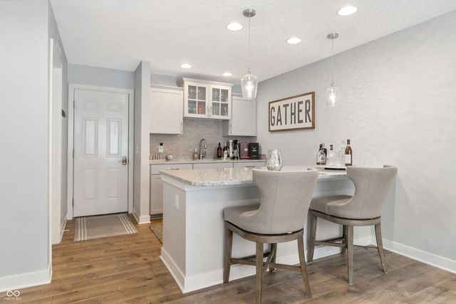 1282 Fairfax Manor Drive, Carmel, IN 46032