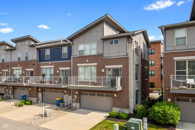 1282 Fairfax Manor Drive, Carmel, IN 46032