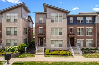 1282 Fairfax Manor Drive, Carmel, IN 46032