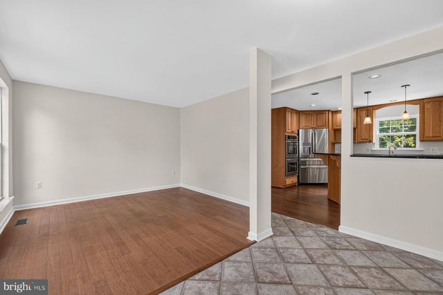 10095 POST OAK TER, Manassas, VA 20110