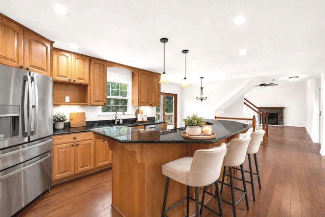 10095 POST OAK TER, Manassas, VA 20110