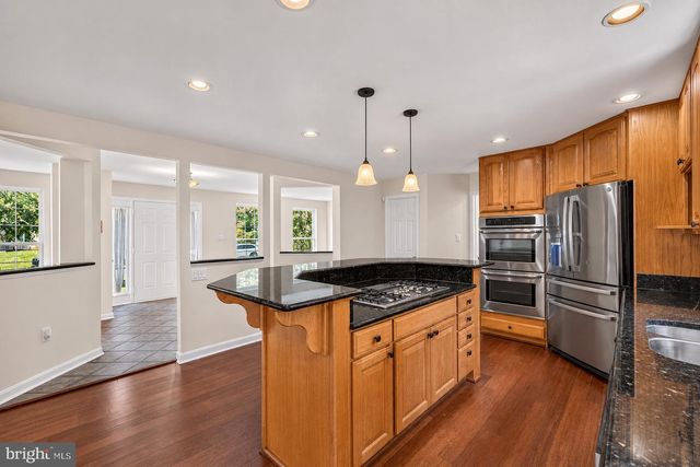 10095 POST OAK TER, Manassas, VA 20110