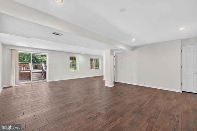 10095 POST OAK TER, Manassas, VA 20110