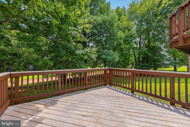 10095 POST OAK TER, Manassas, VA 20110