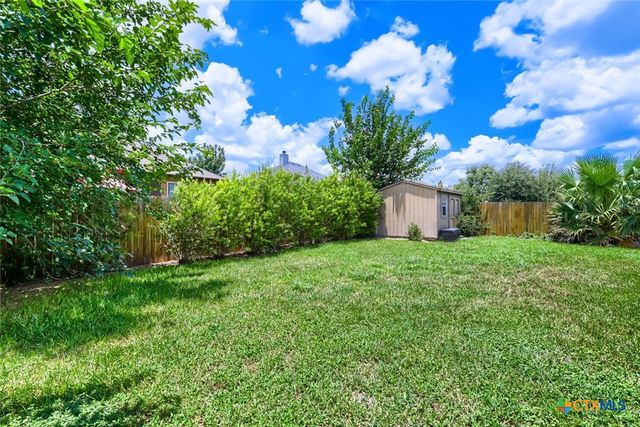 2262 Sun Chase Boulevard, New Braunfels, TX 78130