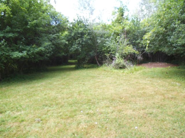 911 S Powell Road, Essexville, MI 48732