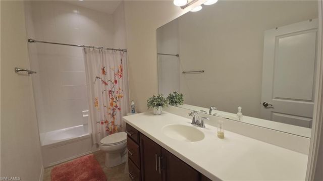 4339 Bismark WAY, Naples, FL 34119