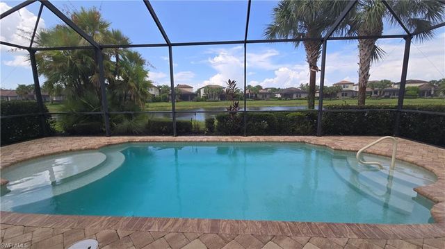 4339 Bismark WAY, Naples, FL 34119