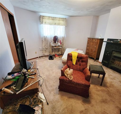 7016 Frankstown Ave, Homewood Brushton, PA 15208