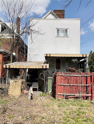 7016 Frankstown Ave, Homewood Brushton, PA 15208