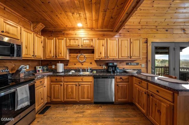 1540 Rainbow Ridge Way, Sevierville, TN 37862