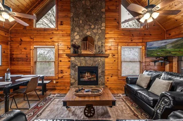 1540 Rainbow Ridge Way, Sevierville, TN 37862