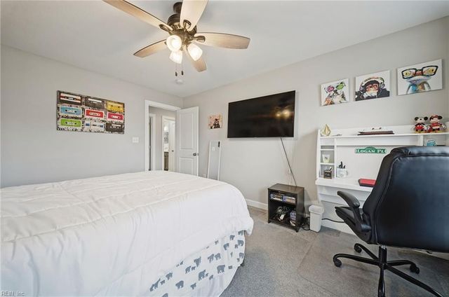 3204 Hector LN, Chesapeake, VA 23323