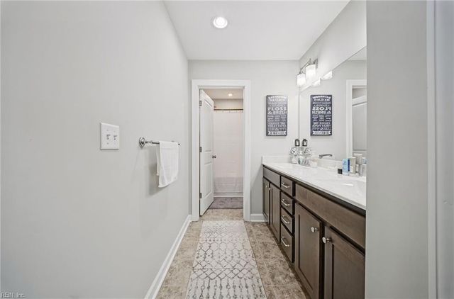 3204 Hector LN, Chesapeake, VA 23323