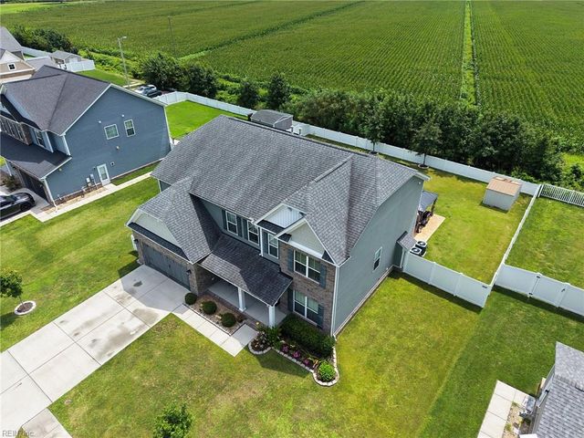 3204 Hector LN, Chesapeake, VA 23323