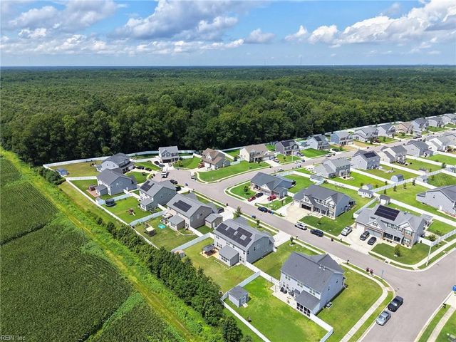 3204 Hector LN, Chesapeake, VA 23323