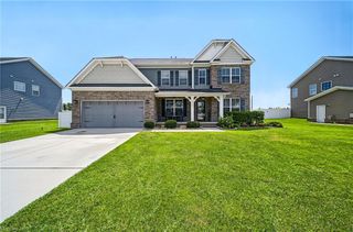 3204 Hector LN, Chesapeake, VA 23323