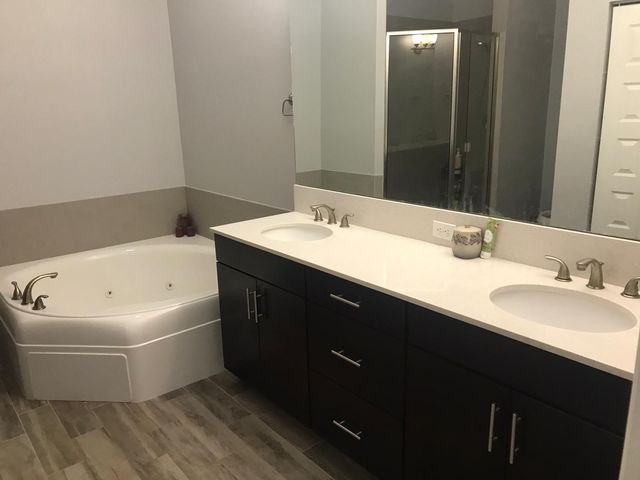 19103 NE 8th Court, Miami, FL 33179
