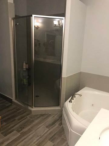 19103 NE 8th Court, Miami, FL 33179