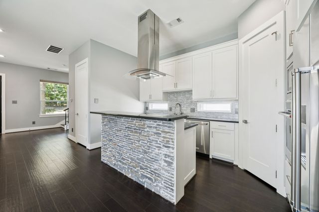 389 Jordan Farm Circle, Rockwall, TX 75087