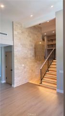 22938 Paul Revere, Calabasas, CA 91302