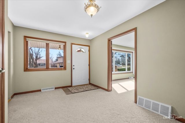 1707 Judy Lane, Dekalb, IL 60115