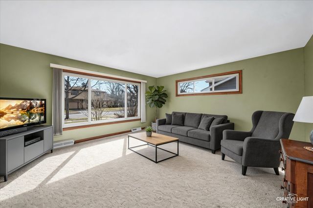 1707 Judy Lane, Dekalb, IL 60115