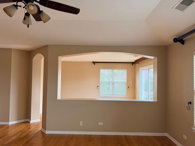 1873 Crenshaw Circle 1873, Vernon Hills, IL 60061