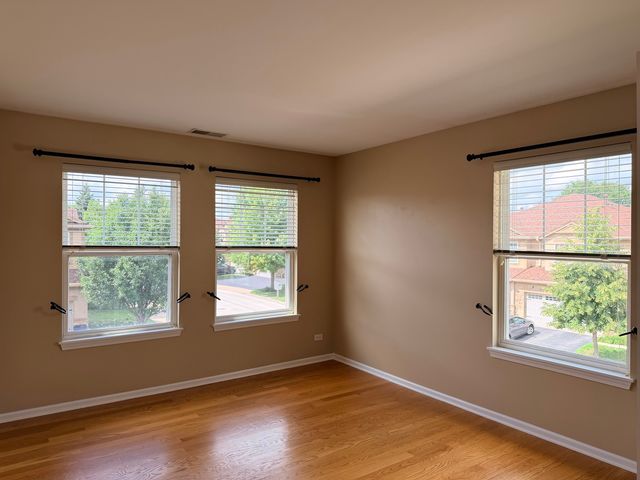1873 Crenshaw Circle 1873, Vernon Hills, IL 60061