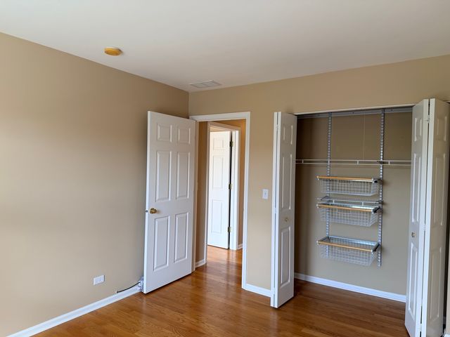 1873 Crenshaw Circle 1873, Vernon Hills, IL 60061