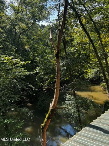 2895 Sain Road, Bolivar, TN 38725