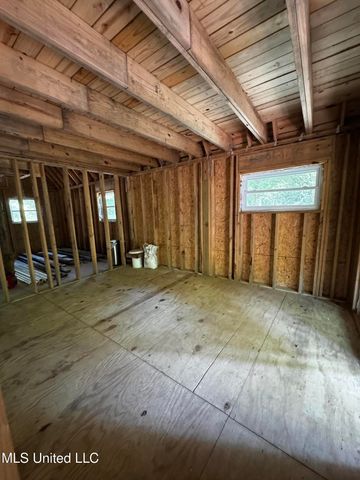 2895 Sain Road, Bolivar, TN 38725