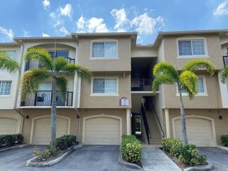 1100 S CRESTWOOD Court S 1117, Royal Palm Beach, FL 33411