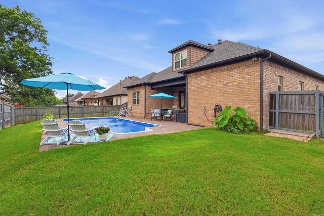 310 Vintage Cove, Conway, AR 72034