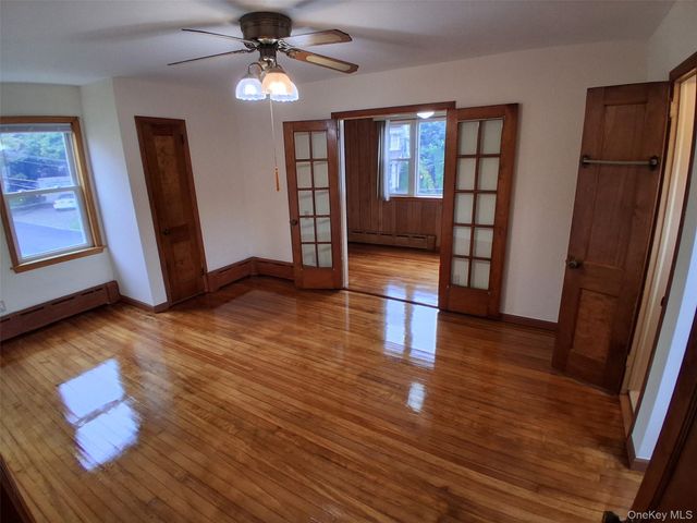 16 Richardson Place, Eastchester, NY 10709