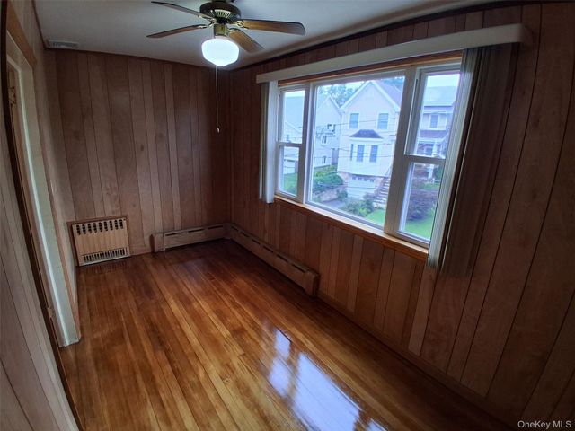 16 Richardson Place, Eastchester, NY 10709