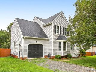 6184 Midnight Dr, Hanover, VA 23111