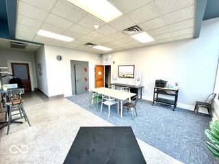 201 W Main Street, Plainfield, IN 46168