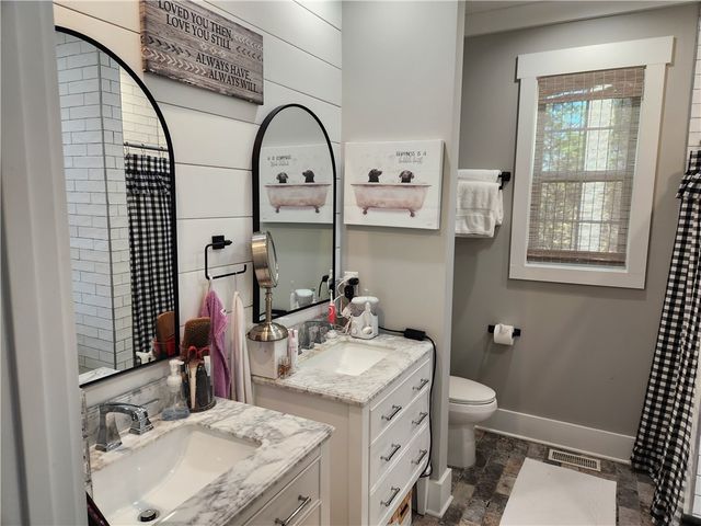 110 Crepe Myrtle Lane, Anderson, SC 29625