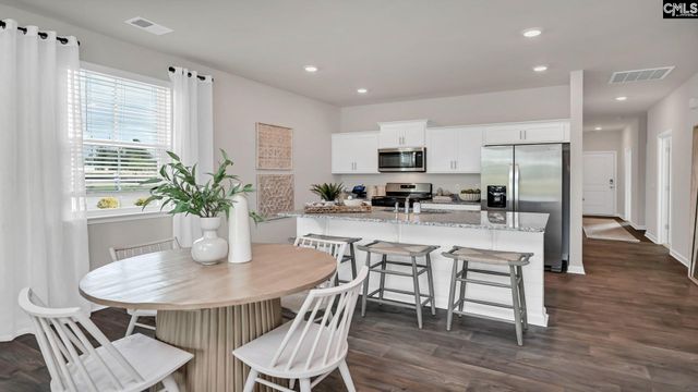 573 Edgetree Drive, Hopkins, SC 29061