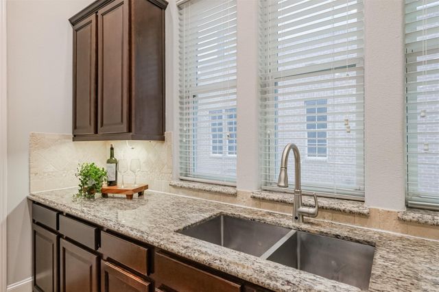 3907 Austin Street, Houston, TX 77004