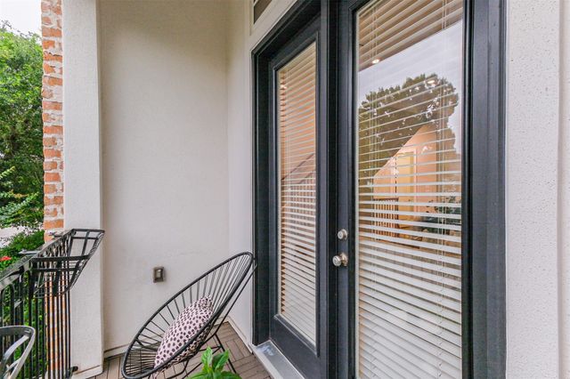 3907 Austin Street, Houston, TX 77004