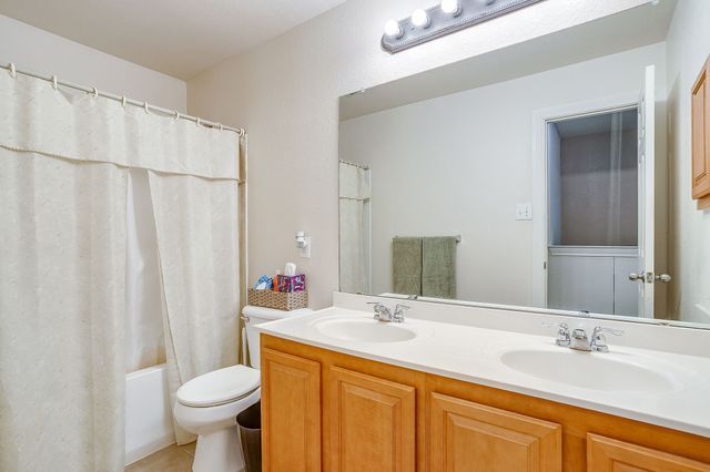 1607 Willow Lane, Cedar Hill, TX 75104