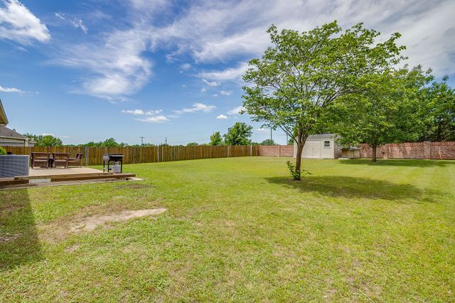 1607 Willow Lane, Cedar Hill, TX 75104
