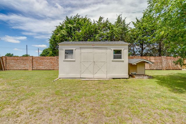 1607 Willow Lane, Cedar Hill, TX 75104