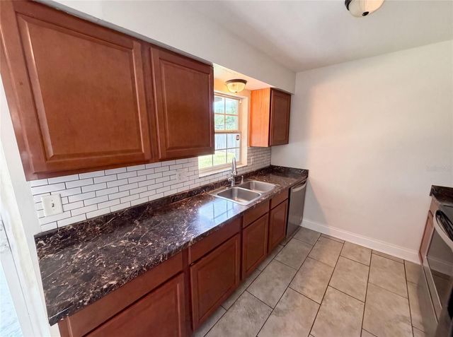 7026 HAMMOCK WAY, Winter Park, FL 32792