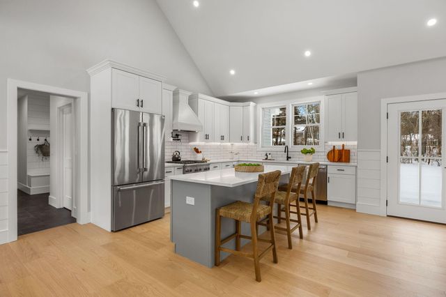 28 Spinnaker Street, Sandwich, MA 02563